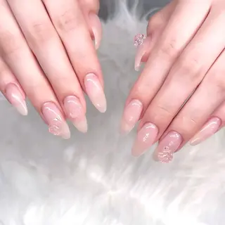 ネイル 🩰fein. hana🫧のネイルデザイン