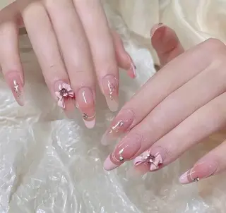 ネイル 高橋 ユキのネイルデザイン