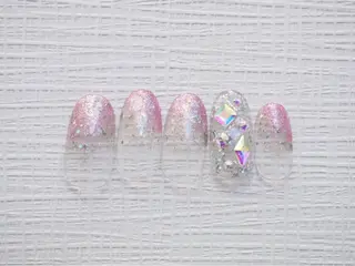 ネイル トップネイリスト Ribbon立川店のネイルデザイン