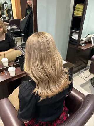 ミディアム カラー 坂本奈都美 🎀のヘアスタイル