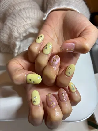 ネイル レナークイスト 太田のネイルデザイン