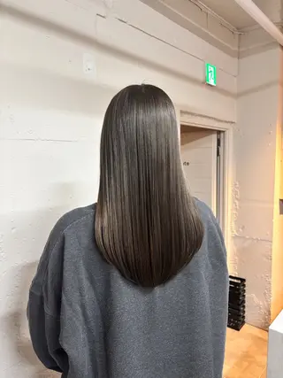 セミロング カラー 🩵似合わせカット SEIRA🩵のヘアスタイル