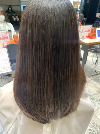 セミロング パーマ 美髪ヘッドスパ🫧 西山紗奈江💆‍♀️のヘアスタイル