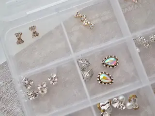 Nail •Head スパFortunaのネイルデザイン