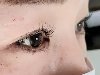 マツエク・マツパ  毛穴洗浄・まつ毛 の専門店 ソラーレのエステ・リラクイメージ