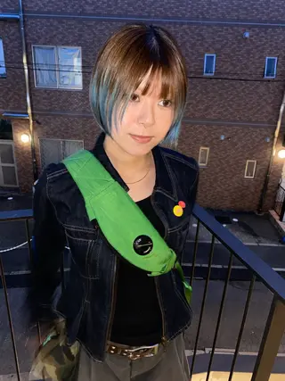 ショート YUUKI🧚🏾 /レイヤーのヘアスタイル