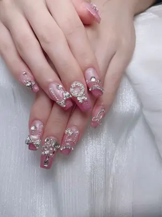 ネイル チョウ チョウのネイルデザイン