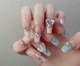 ネイル D-BEAUTY Nailsalonのネイルデザイン