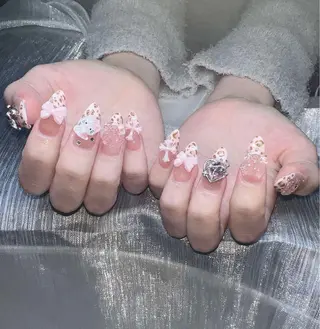 ネイル Lee Nails チップ長さだし専門店のネイルデザイン