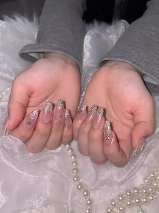 ネイル SHION  のネイルデザイン