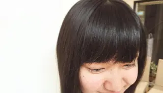 ミディアム ショート 透明感ハイライト◎ 伊藤夏海のヘアスタイル