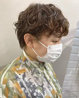 ショート パーマ hub hair レイヤー/透明感のヘアスタイル