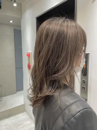 セミロング カラー タワラ　ソウタ Directorのヘアスタイル