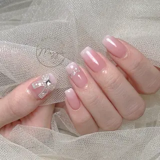 ネイル Maggie Nail🦩のネイルデザイン