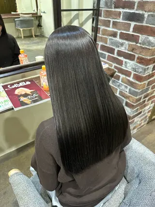 ロング カラー Aimee Shieのヘアスタイル