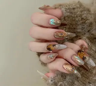 ネイル D-BEAUTY Nailsalonのネイルデザイン