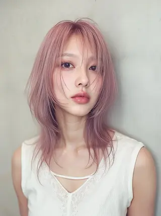 セミロング カラー 🌈派手髪ハイトーン 🌈鈴木亮太🌈のヘアスタイル