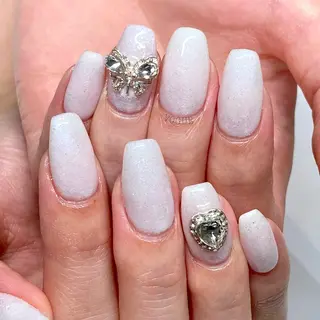 ネイル VOGUE ×SWANのネイルデザイン