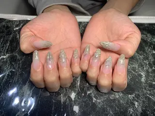 ネイル マルサンカクシカク所属・○△□ 守口市のネイルデザイン