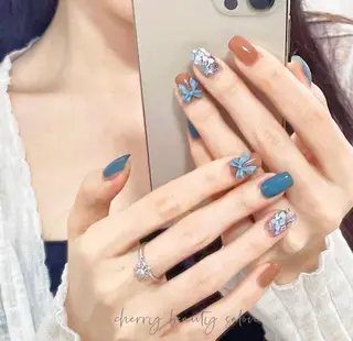 ネイル SAKURA 🍒のネイルデザイン