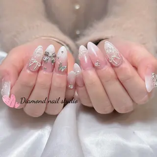 ネイル DIAMOND NAILMANAMIのネイルデザイン