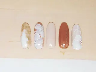 ネイル ティーエヌ 金山駅東口店のネイルデザイン