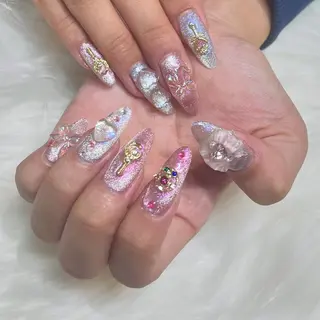 ネイル nailsalon Leu🖤Meiのネイルデザイン
