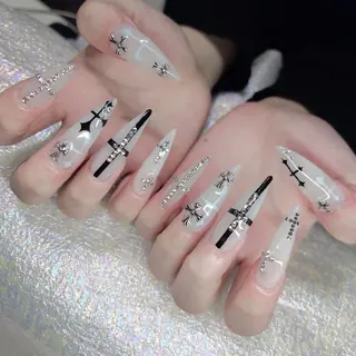 ネイル Queens マオのネイルデザイン