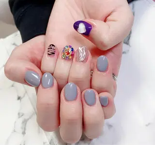 ロング カラー ネイル Q Free nailsのネイルデザイン
