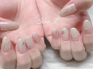 ネイル 芦辺 香奈のネイルデザイン