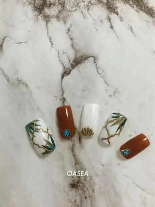 ネイル 🌞💜 KAORI 🌴のネイルデザイン