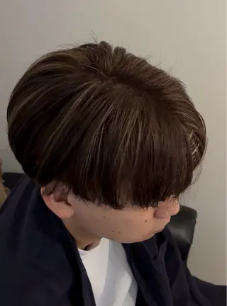 カラー メンズ miyu/ハイライト ブリーチモデル募集中のヘアスタイル