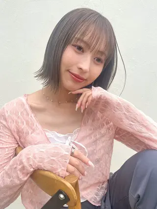 ミディアム 森 理音のヘアスタイル