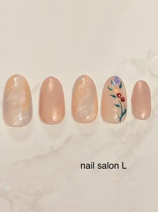 ネイル 吉川市 ネイルサロンLのネイルデザイン