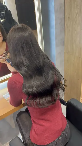 ロング カラー ブリーチなしの達人 🌈KAITOのヘアスタイル