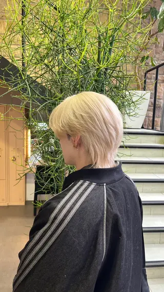 ショート カラー waka❤️✨ レイヤーボブ/ネイルのヘアスタイル