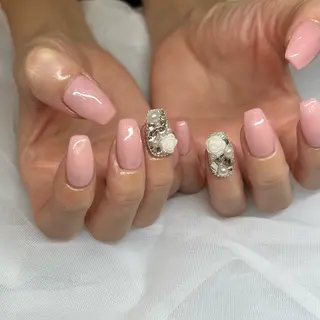 ネイル Rena colore'のネイルデザイン