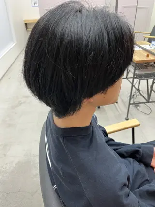 カラー 鴨田 彩音のヘアスタイル