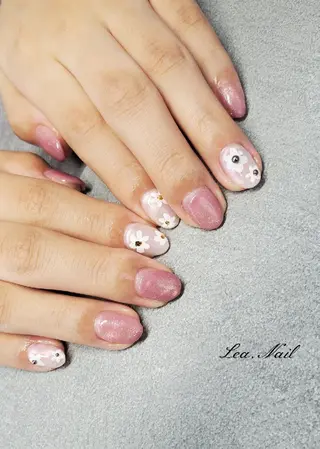 ネイル Lea,Nail所属・松橋 愛のネイルデザイン