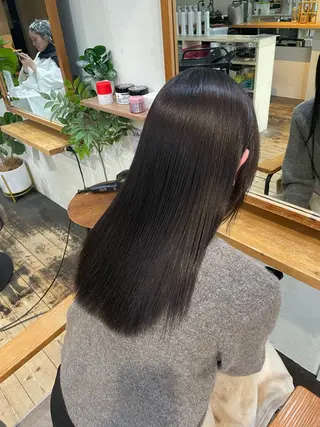 セミロング 脇 麻紘のヘアスタイル