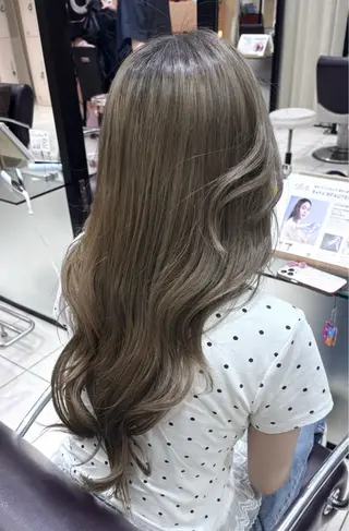 カラー clanc横浜所属・🎀艶髪ガーリーカラ ー/miruki🪽のヘアスタイル