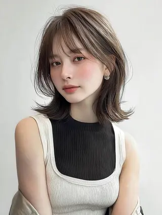 セミロング ヘアアレンジ レイヤー/Wカラー /マッキーのヘアスタイル