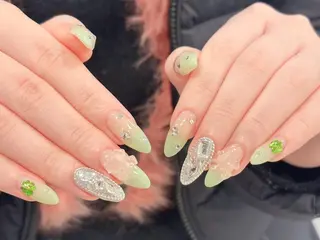 ネイル ネイルサロン Easenのネイルデザイン