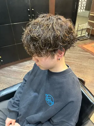 ミディアム パーマ メンズ 大阪/梅田/シャドウ パーマ/ノボリユウタのヘアスタイル