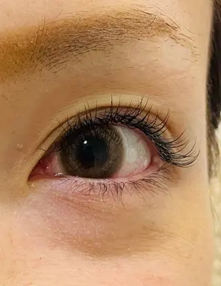 マツエク・マツパ KEYPERSon eyelash所属・吉村 ちさとのマツエク・マツパデザイン