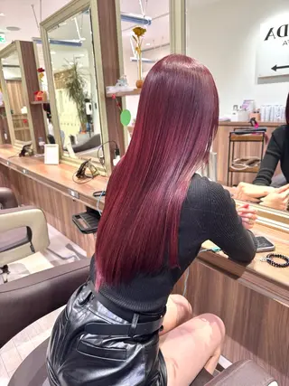 ロング カラー Re:st所属・Miyavi/カラー ショートボブのヘアスタイル