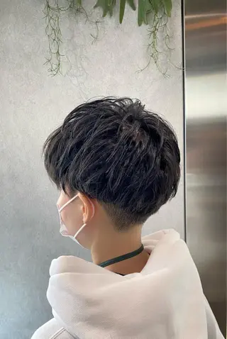 ショート パーマ お洒落カジュアル🍃 まなとのヘアスタイル