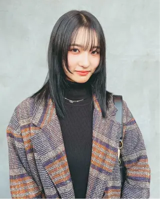 セミロング LUVISM りきカットモデル募集のヘアスタイル