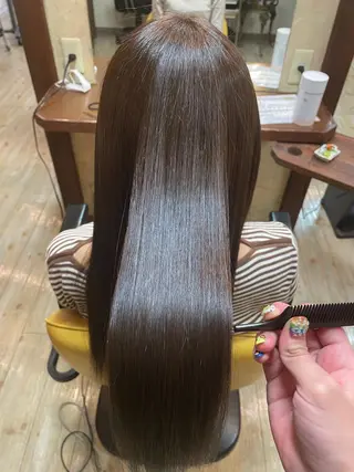 ロング QUATRO所属・渡辺 桃花のマツエク・マツパデザイン