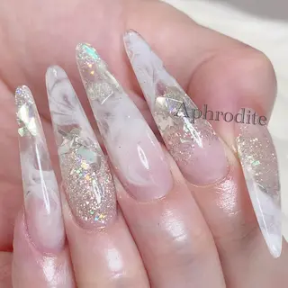 ネイル Aphrodite パラジェル認定サロンのネイルデザイン